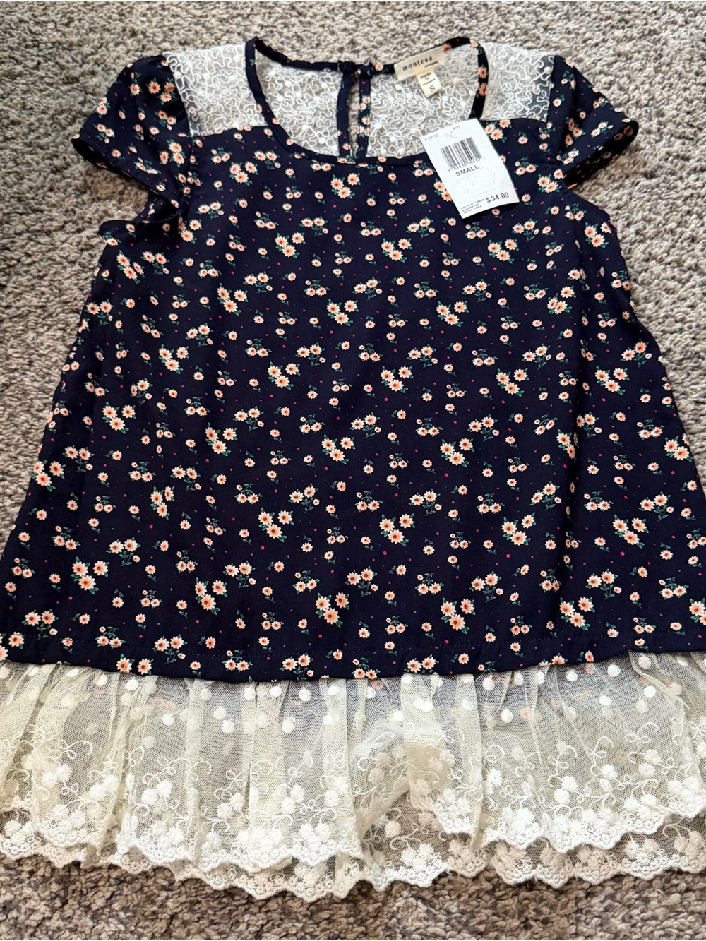 Women’s Monteau Navy Floral Top with Cream Lace Hem NWT Size Small
